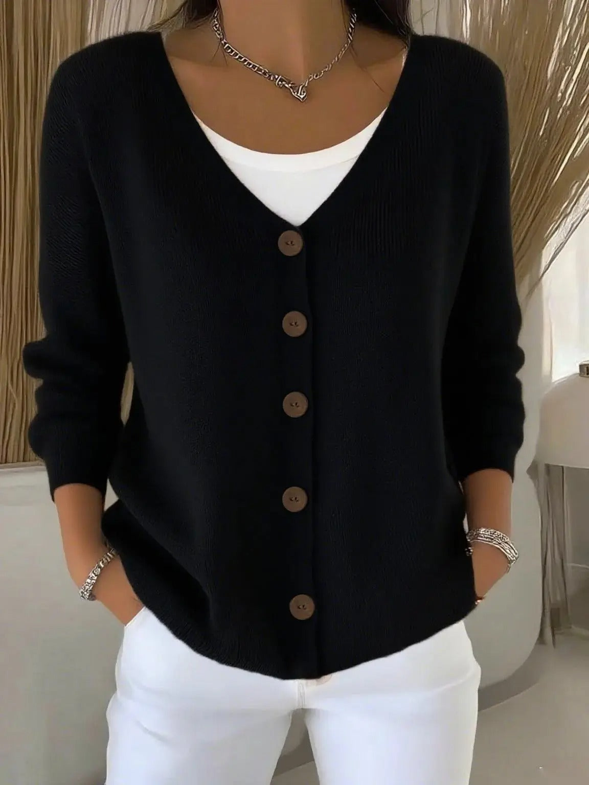 Felicia | Chaqueta de punto moderna con capucha